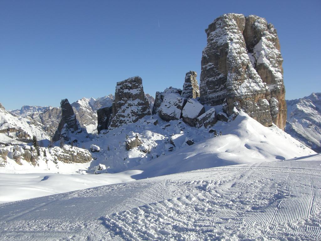 Villa Cristallino -Stayincortina Cortina dʼAmpezzo Zewnętrze zdjęcie